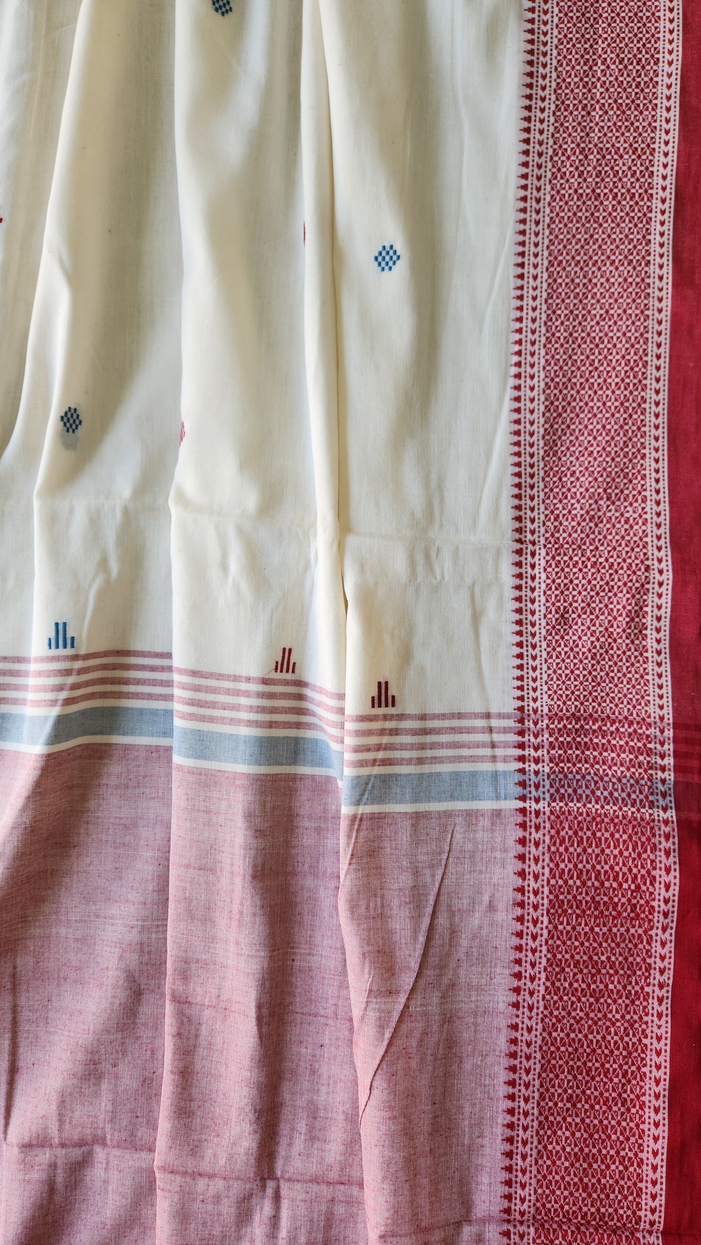 'TUSHARIKA' Handwoven Begumpuri Saree